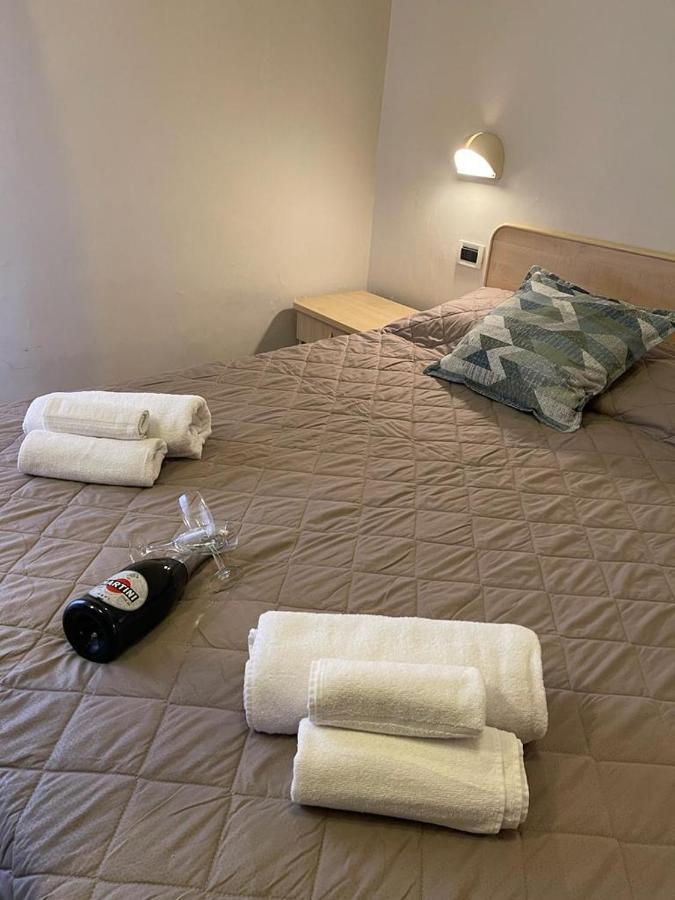 Hotel Losanna リミニ エクステリア 写真